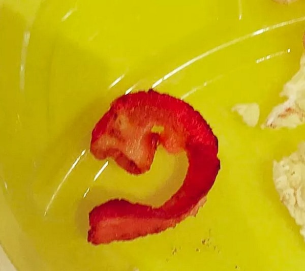 14. "Я не могу съесть этот бекон, потому то он выглядит как креветка"