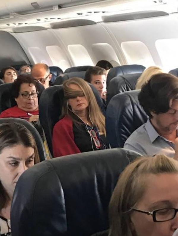 15. Зачем маска для сна?