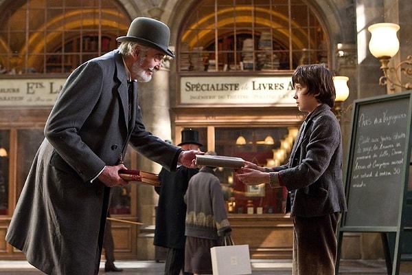20. Hugo (2011) - Martin Scorsese ve Christopher Lee'nin uzun yıllara dayanan arkadaşlıkları mevcuttu ama Hugo filmine kadar hiç beraber çalışmamışlardı.