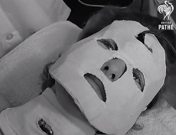 5. Что касается масок для лица, то вроде бы всё нормально, но это только на первый взгляд...