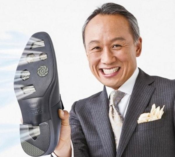 10. Скажите "НЕТ" потению ног! Эти ботинки с подошвенной вентиляцией позволят дышать вашим стопам 24/7!