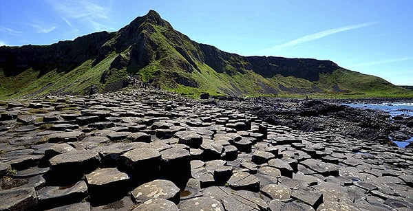10. И последний вопрос! На фотографии то, что создано природой, или все-таки здесь потрудился человек?