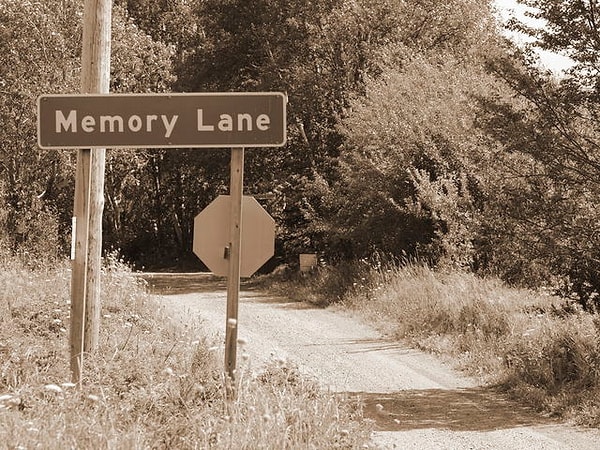 1. Давайте приступим: Вы помните, какое было ваше самое раннее воспоминание?