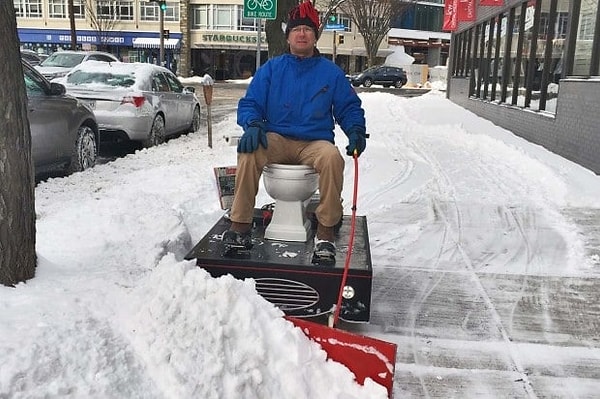 15. Кто-то очень дорожит утренними минутками...