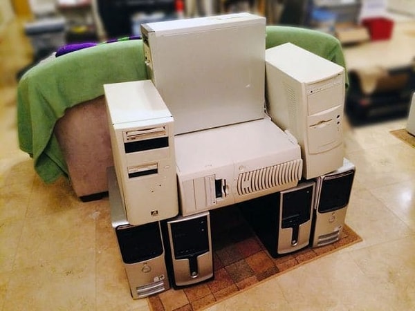 17. А это, видимо, трон программиста