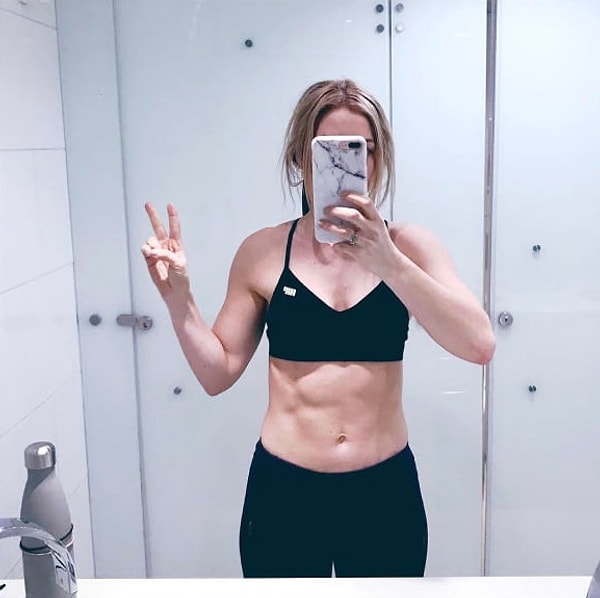 3. Но его жена Эми, конечно же, — главная муза и источник пародий