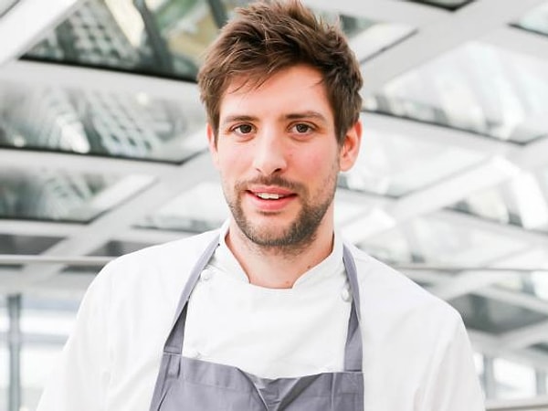 8. Дэниел Флетчер - ложка