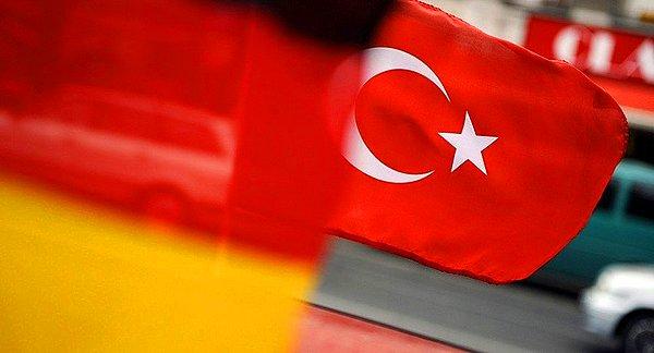 Türkiye ve Almanya arasında son 12 ayda yaşanan 7. kriz sosyal medyanın da gündeminde 👇