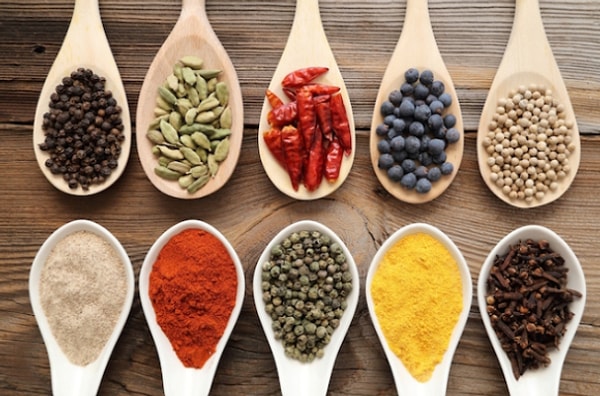 3. СЛИШКОМ МНОГО СПЕЦИЙ?