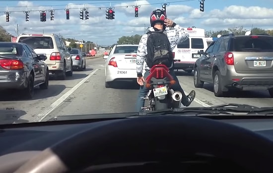 Bunlar Hangi Kafanın Ürünü: Trafikte Karşılaşılmış Birbirinden İlginç Görüntüler