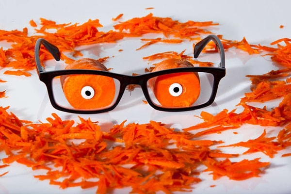 6. Морковка не более полезна для зрения, чем другие овощи, содержащие бета-каротин