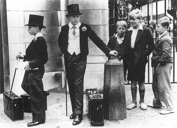 10. İngiltere'deki sınıf eşitsizliğini göz önüne seren bir kesit, 1937.