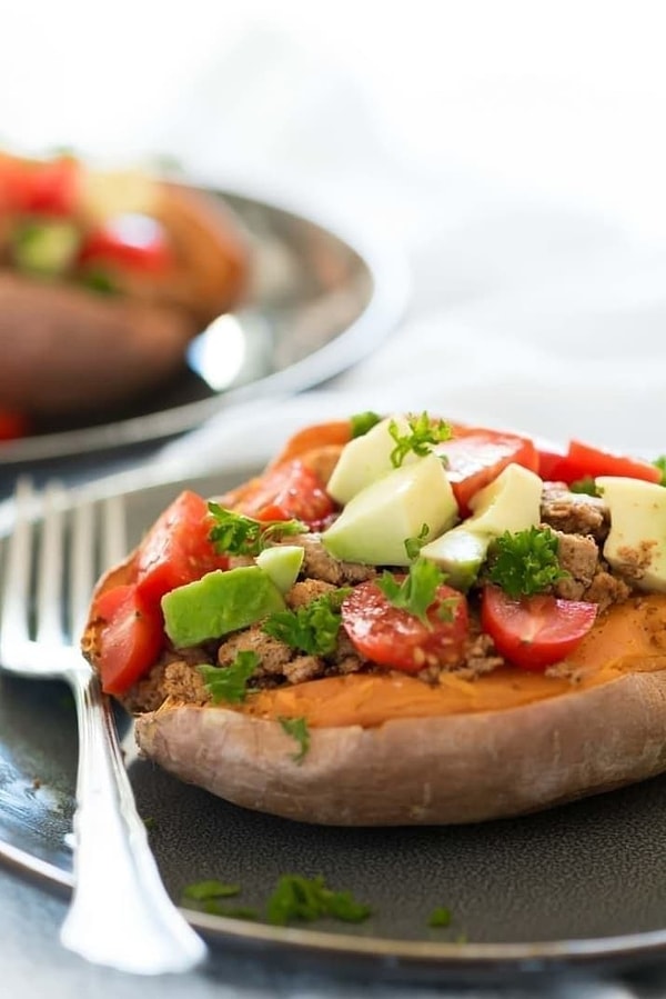 5. Фаршированный печеный картофель