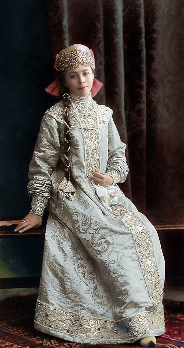 17. Графиня Елизавета Шереметева на костюмированном балу 1903 года