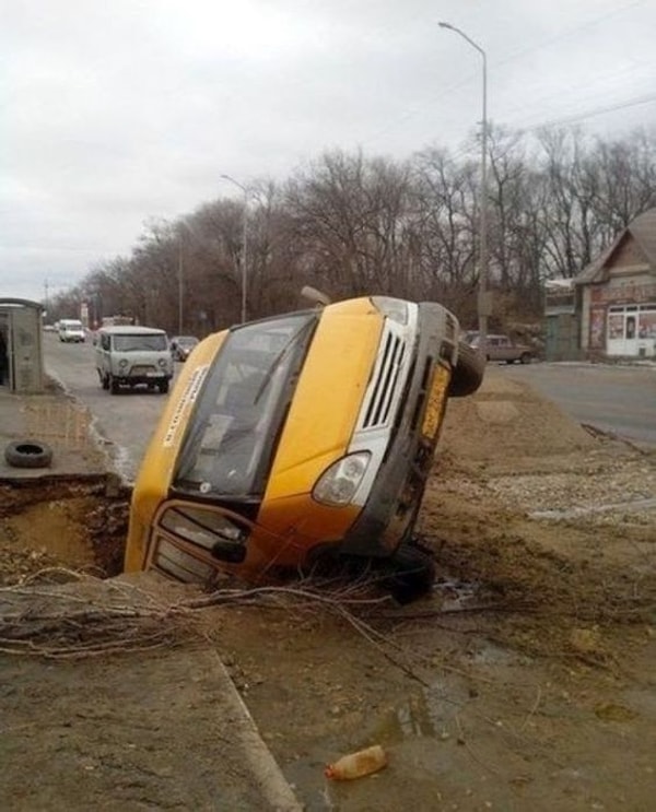 17. Всего лишь выбоина в дороге...