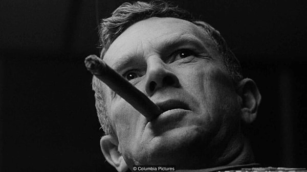 2. Доктор Стрейнджлав, или Как я научился не волноваться и полюбил атомную бомбу, 1963