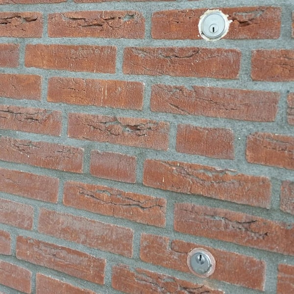 2. А в вашей жизни больше целей, чем у этих замочных скважин?