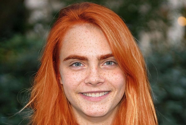 19. Кара Делевинь