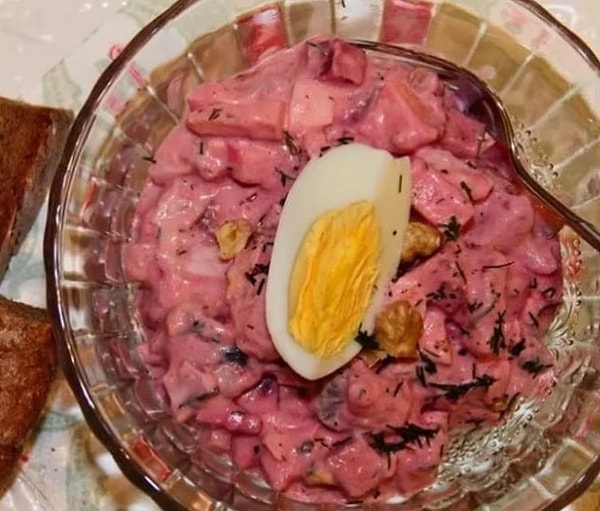 3. Салат с сельдью