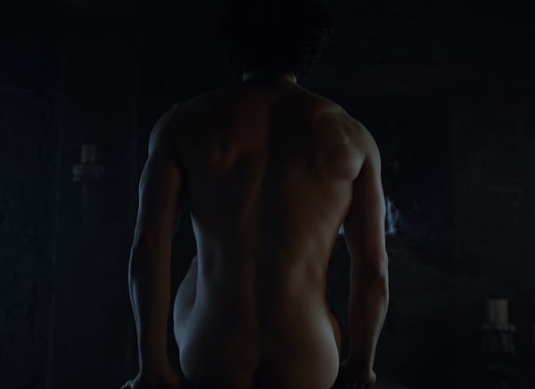 13. Вид со спины тоже, мягко говоря, неплох!