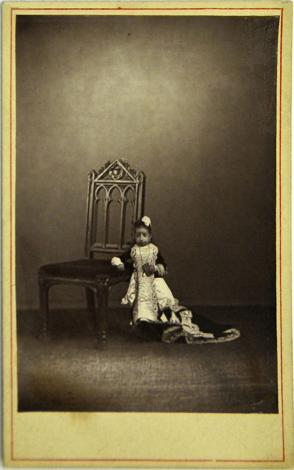 6. Лусия Сарате - самый маленький человек за всю документированную историю человечества, согласно книге рекордов Гиннесса.