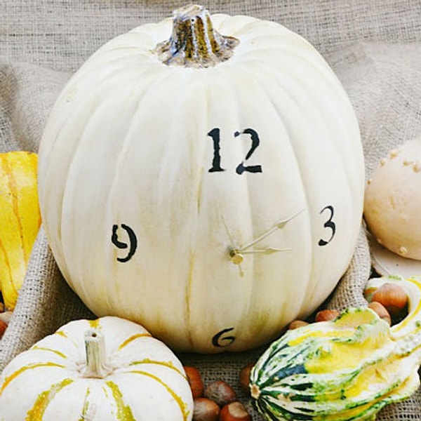 11. Часы или тыква?