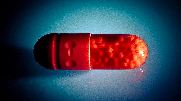 Red Pill'in dört başı mamur bir tanımı yok, birçok farklı yaklaşım bu konuya kendi tarzında eğiliyor.