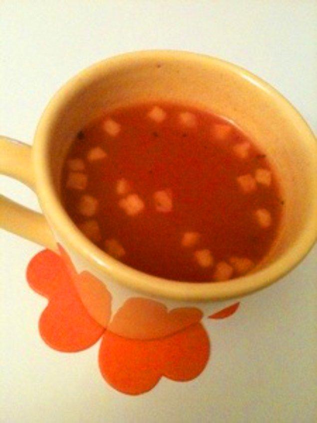3. Türkçe dublajlı izleyen hazır çorbacıdır, altyazılı izleyen ezogelin çorbası.