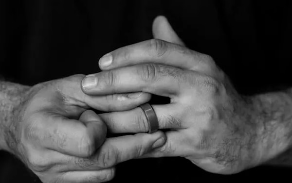 11. В благодарность за невероятную доброту и самопожертвование дочери Шангжонга подарили ему золотое кольцо на его 70-летие.