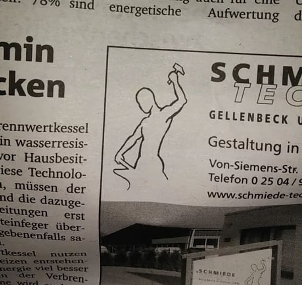 12. Этот силуэт подошел бы для клуба любителей садо-мазо, но никак не для кузни 😆