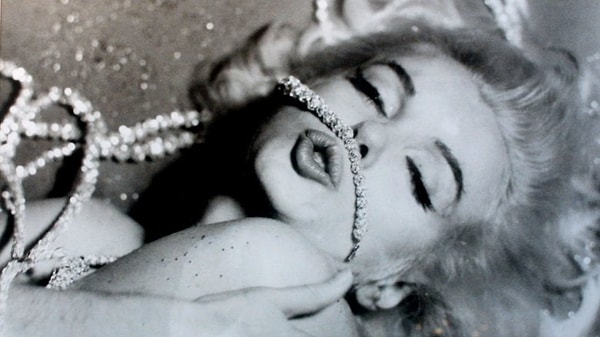 8. ФБР считает семью Кеннеди причастной к ее смерти