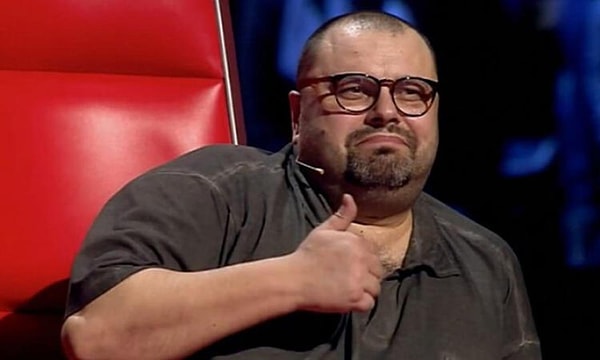 9. Руководителем какой "Фабрики" был Максим Фадеев?