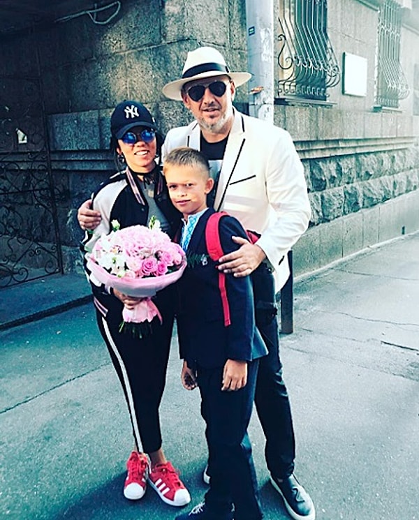 6. Потап с женой и сыном Андреем, который пошел в 3 класс