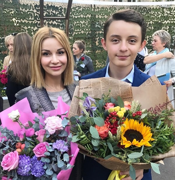 10. Ольга Орлова и ее сын Артем