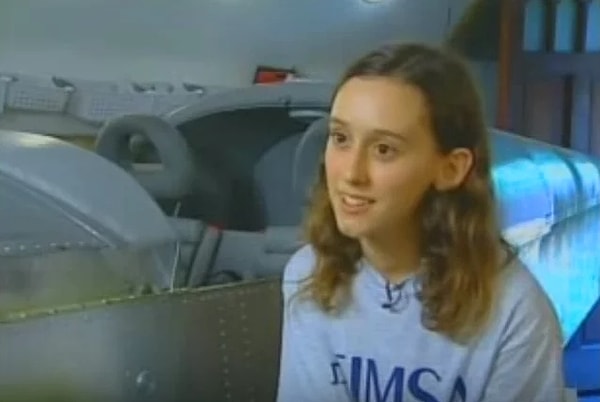 9. Многие компании выделяют Сабрине гранты на ее исследования.