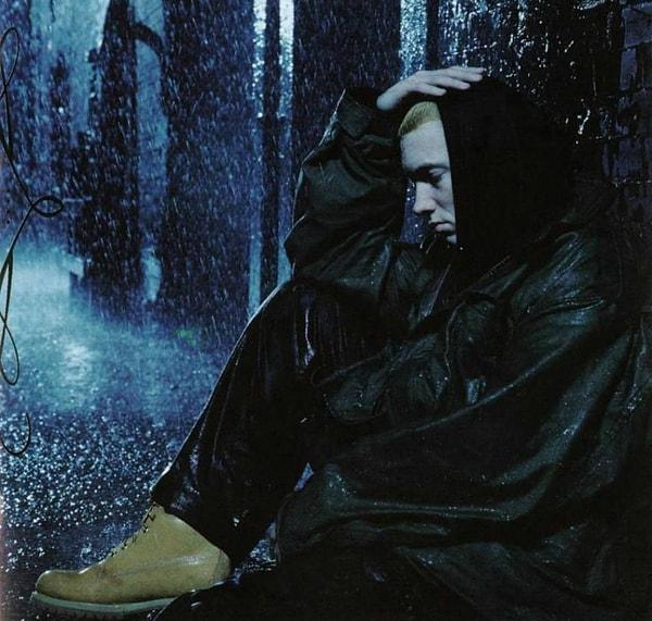 7. Eminem Büyük Hap Tabletlerinden Korkuyor