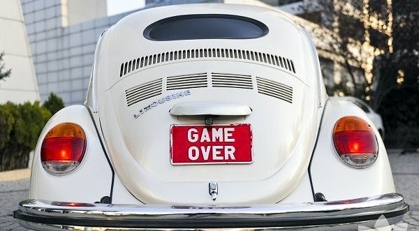 5. Что бы вы написали на своей свадебной машине?