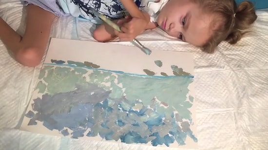 Kas Distrofisi Hastası Ufak Kızın Muhteşem Resim Yeteneği