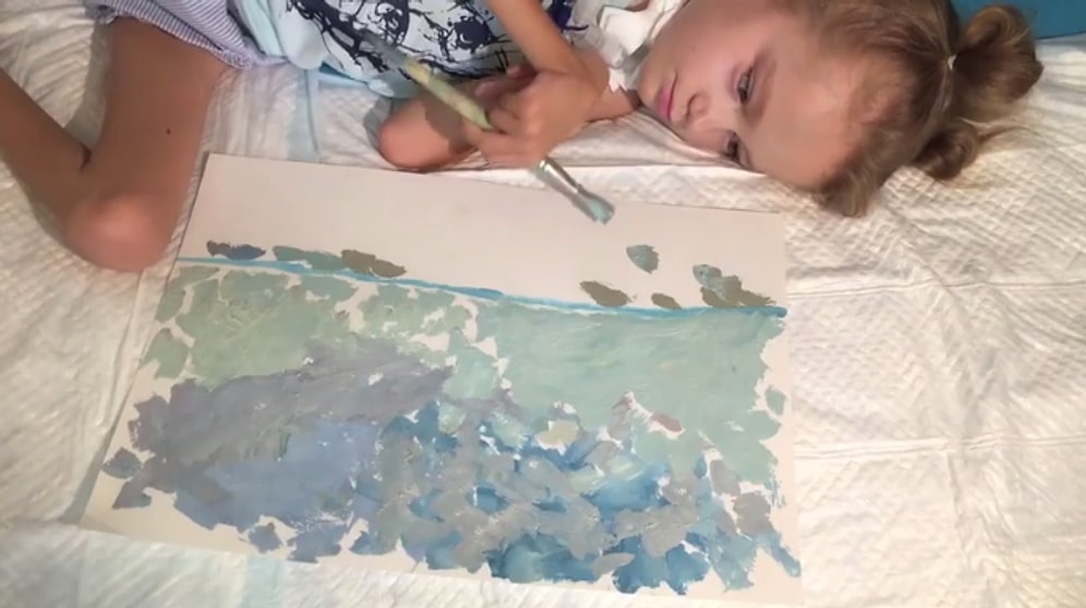 Kas Distrofisi Hastası Ufak Kızın Muhteşem Resim Yeteneği