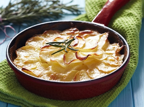 2. Картофельный гратен с белым вином