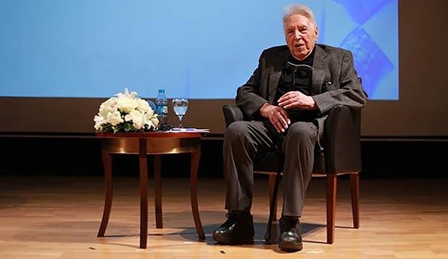 Özellikle Osmanlı'nın son dönemine ve Türkiye'de siyasi düşünce hayatına dair eserlere imza attı