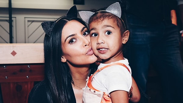 4. Первые две беременности протекали с большими осложнениями для звезды, и врачи боятся, что третья попытка может закончиться летальным исходом.