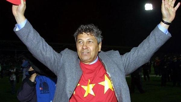 17. 3. yıldızı armasına takan ilk Türk takımı. (2002)