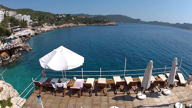 4. Derya Beach