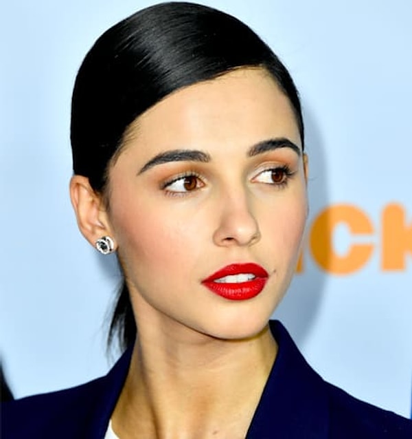 5. Наоми Скотт появится в роли принцессы Жасмин.