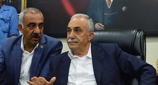 Bakan Fakıbaba: 'Türkiye'yi ekonomik olarak vurmaya çalışıyorlar'