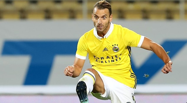 8. Roberto Soldado ➡️ Fenerbahçe