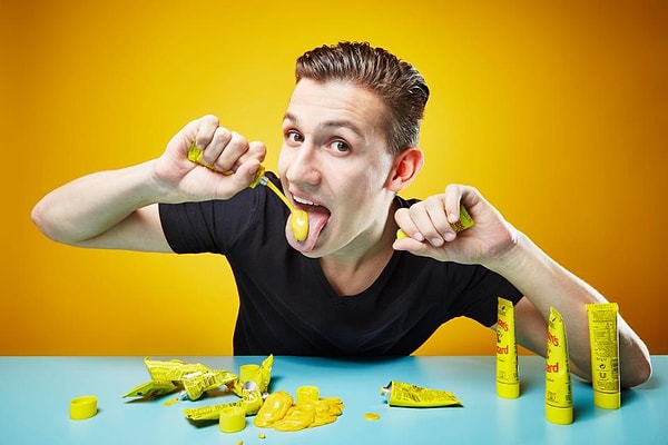 4. Андре Ортольф съел 416 грамм горчицы за 30 секунд