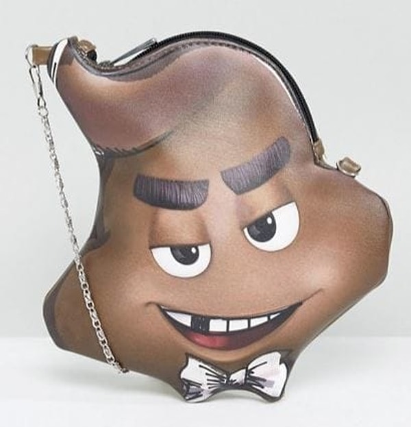 4. А как вам сумочка?