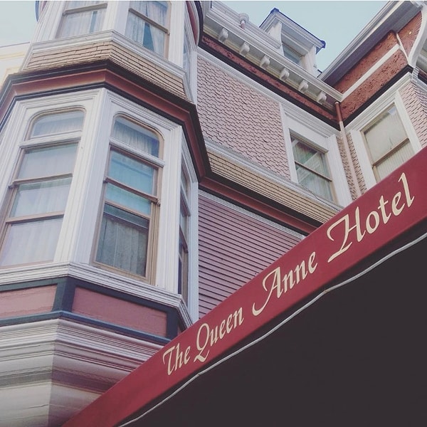 7. Призрак бывшего школьного директора в The Queen Anne Hotel, Сан-Франциско, штат Калифорния, США